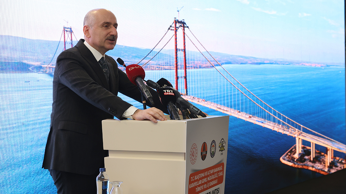 Bakan Karaismailo�lu: 1915 �anakkale K�pr�s� ecdada sayg�, gelece�e arma�and�r