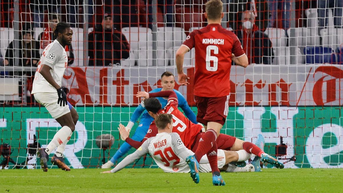 Bayern Mnih, Salzburg'u gole boarak turlad