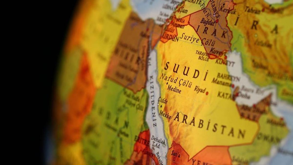Arap koalisyonu: Husilerin Suudi Arabistan'a gnderdii HA drld