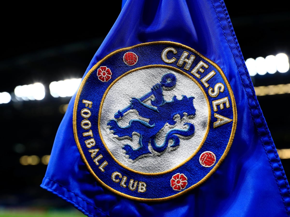 Chelsea'ye forma sponsorundan k�t� haber