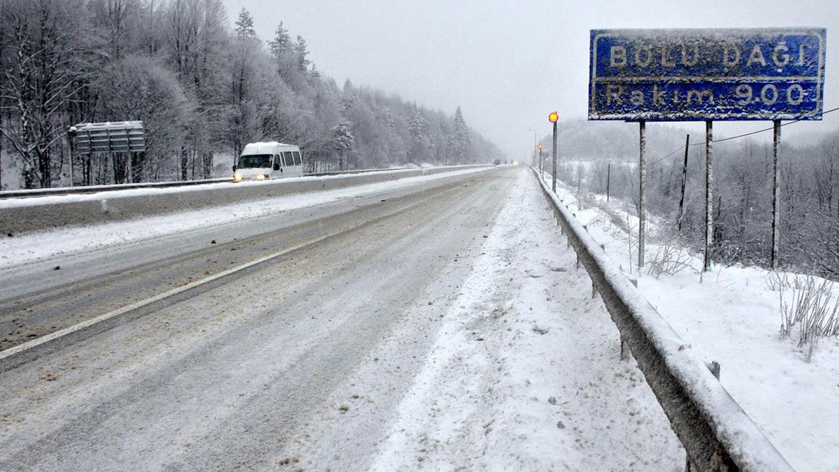 Karayollar� Genel M�d�rl��� anl�k yol durumu bilgisi payla�t�