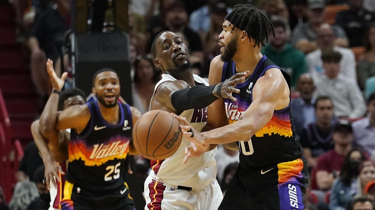 Phoenix Suns play-off biletini ald
