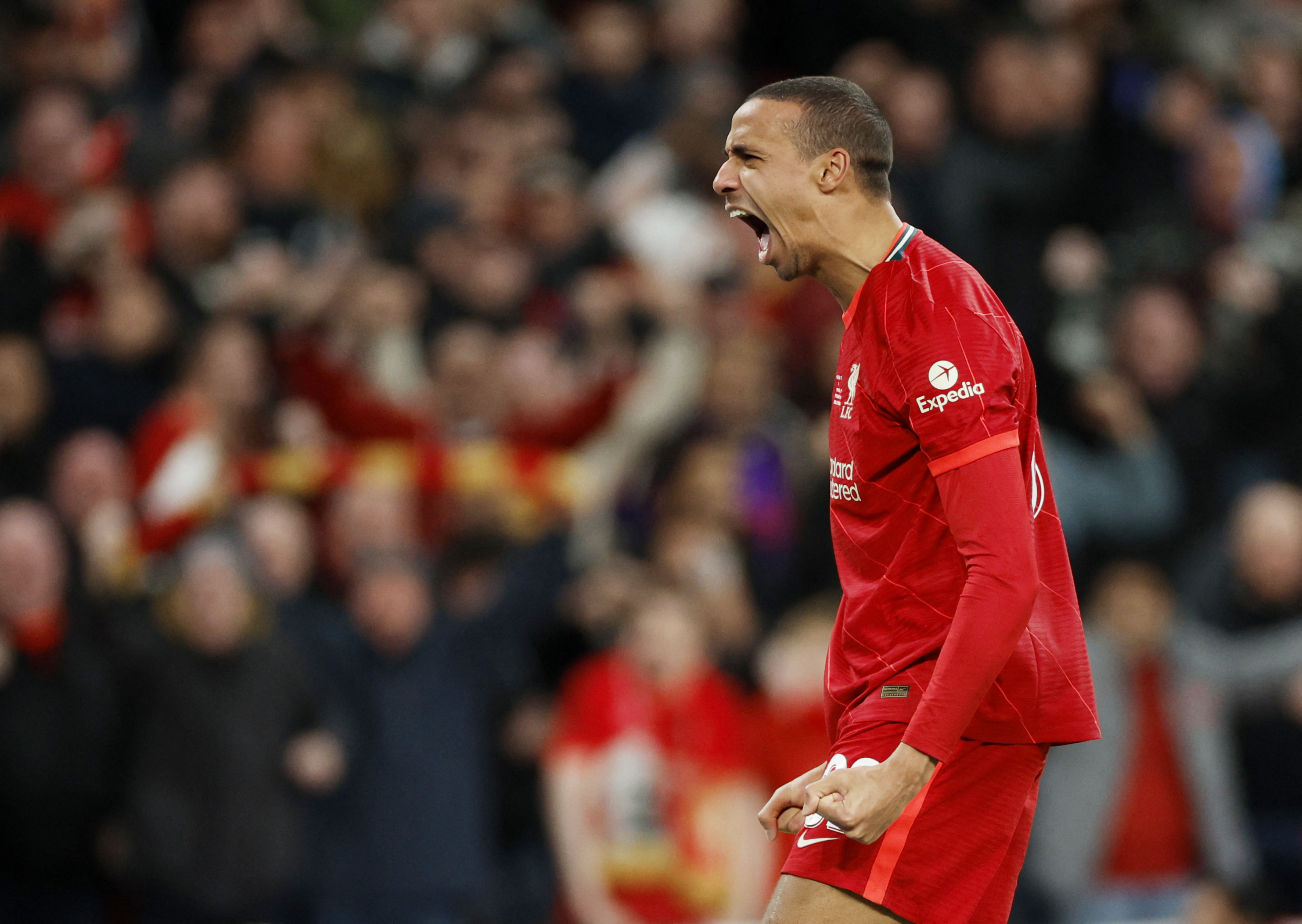 Joel Matip, Premier Lig'de �ubat ay�n�n futbolcusu se�ildi