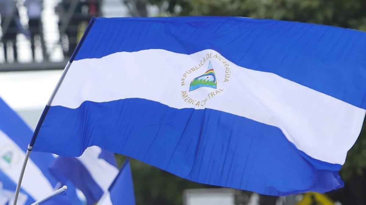 Nikaragua, spanya Bykelisi'ni geri ekti