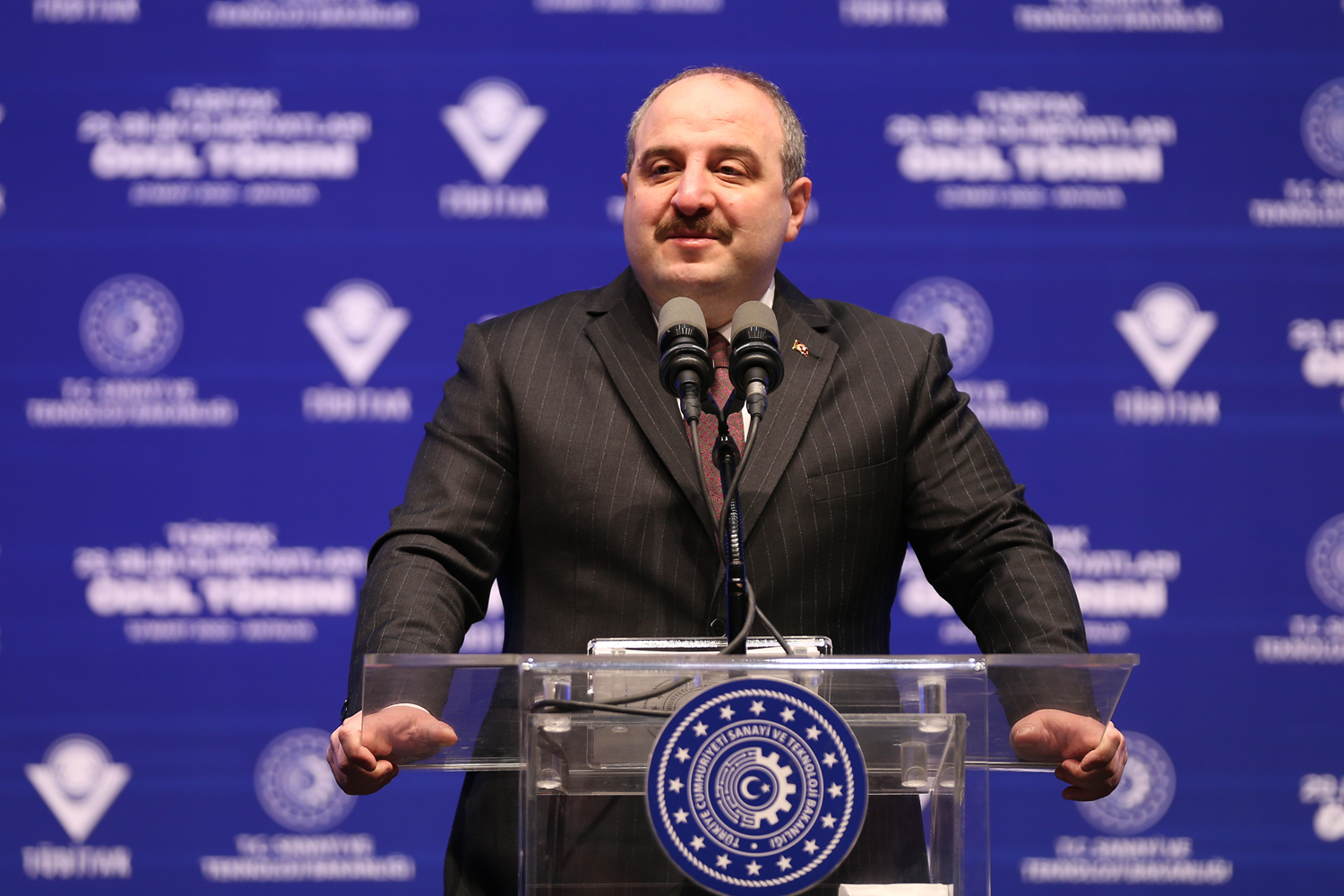 Bakan Varank: Bir �lkenin tam ba��ms�zl��� bilim ve teknoloji ba��ms�zl���yla orant�l�