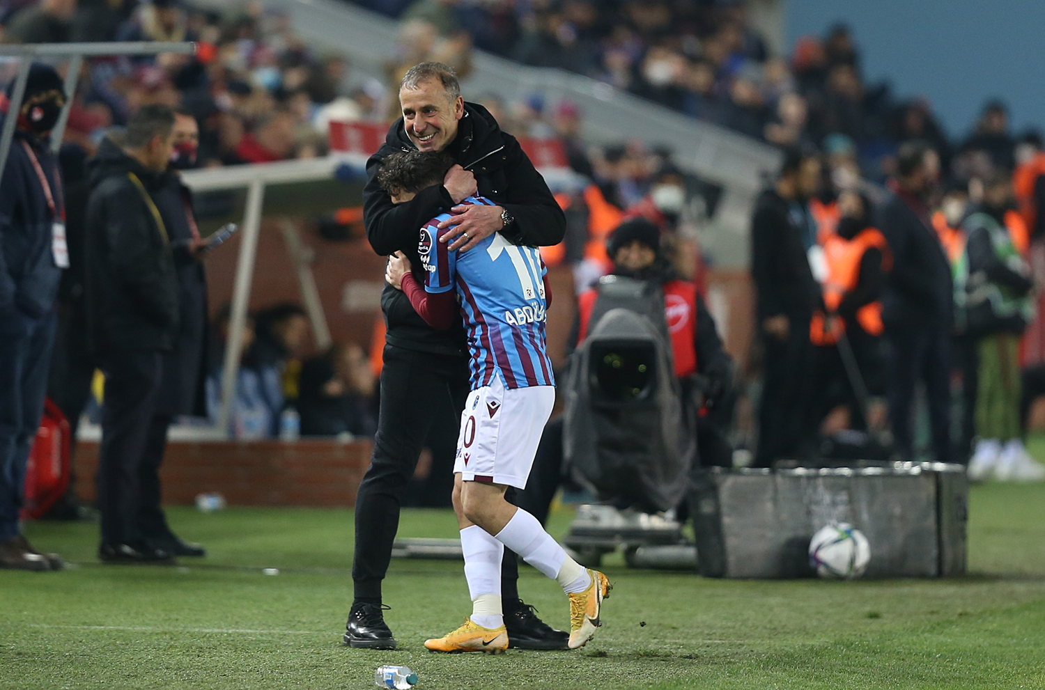 Abd�lkadir �m�r'den kariyer rekoru