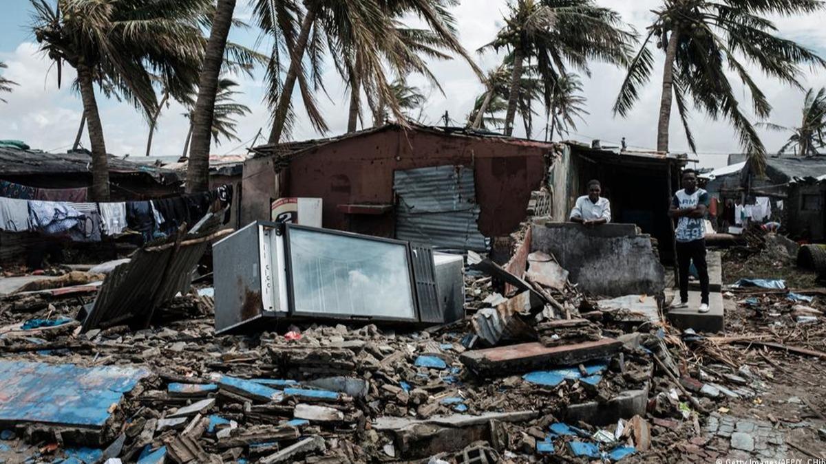 Felaketi yaayan Mozambik'te l says 15'e ykseldi
