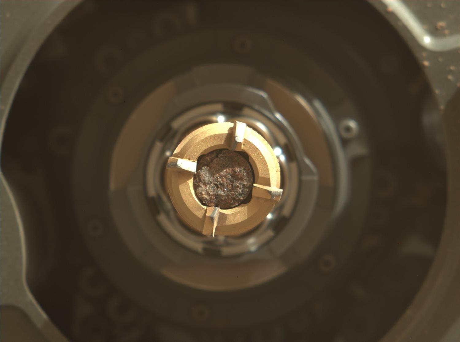 Perseverance uzay arac�, gezegenden 8'inci kaya �ekirde�i �rne�ini toplad�