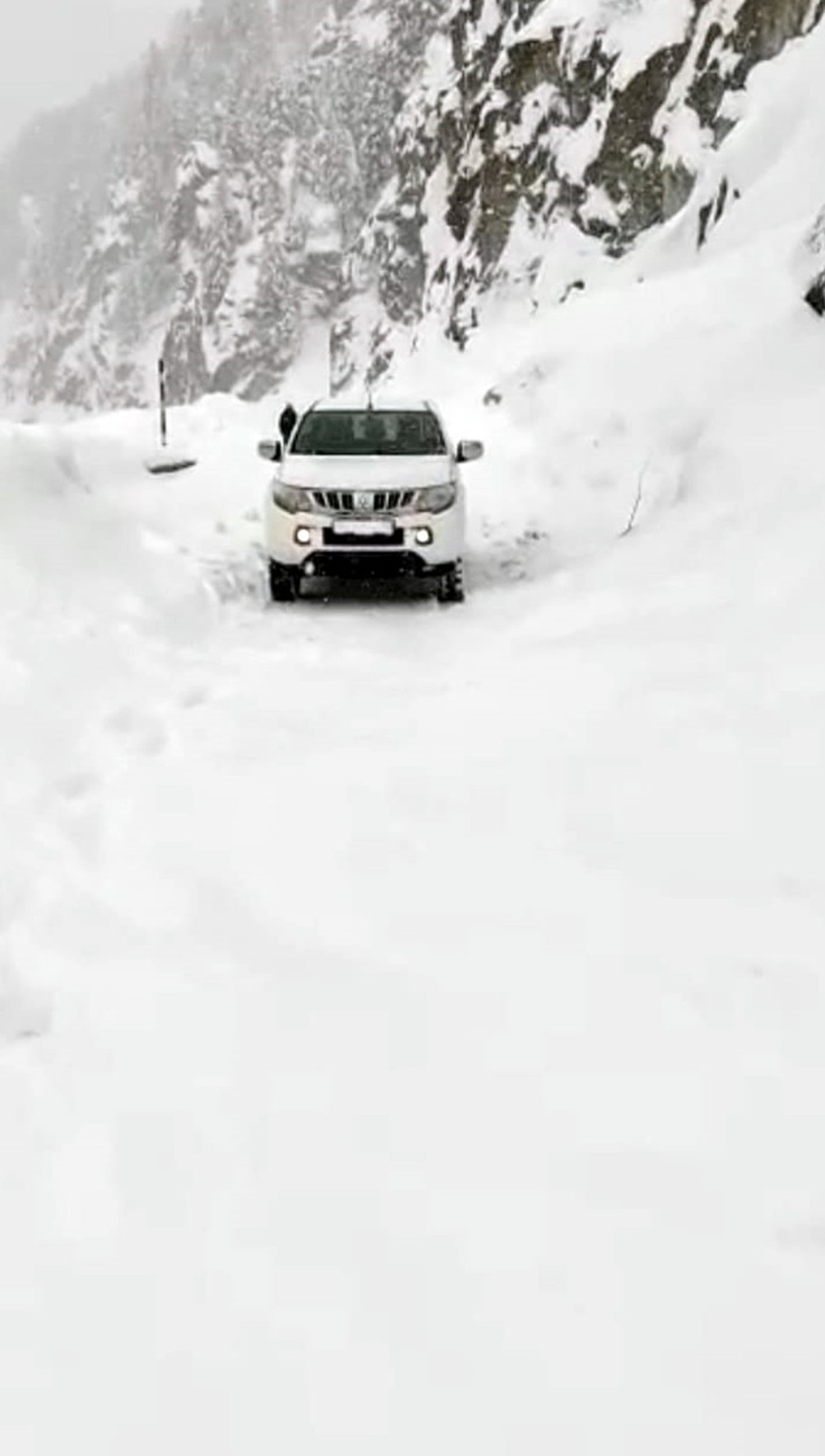 Trabzon-Bayburt karayoluna ��� d��t�