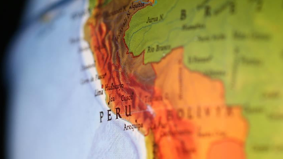 Peru'da 5,5 b�y�kl���ndeki depremde 120 kerpi� ev y�k�ld�