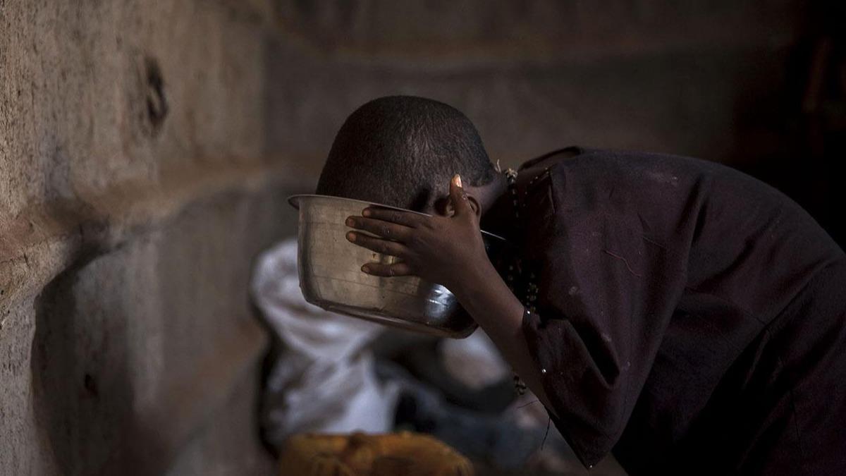 Somali'de kuraklk kzamk ve kolera vakalarn artrd