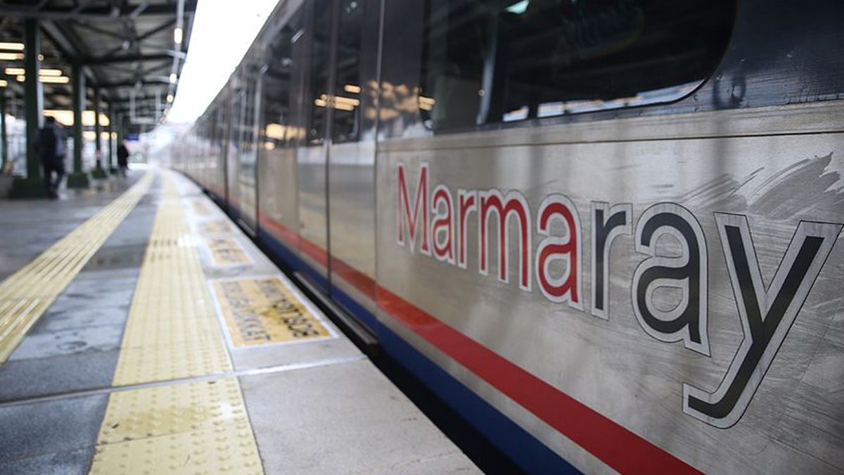 Marmaray seferleri uzat�ld�