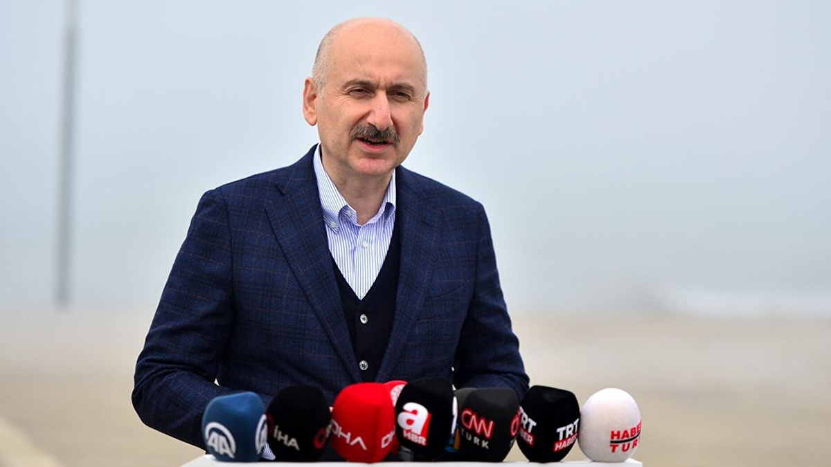 T�rkiye bir ad�m daha yakla�t�! Bakan Karaismailo�lu: D�nyan�n en b�y�kleri aras�na girece�iz