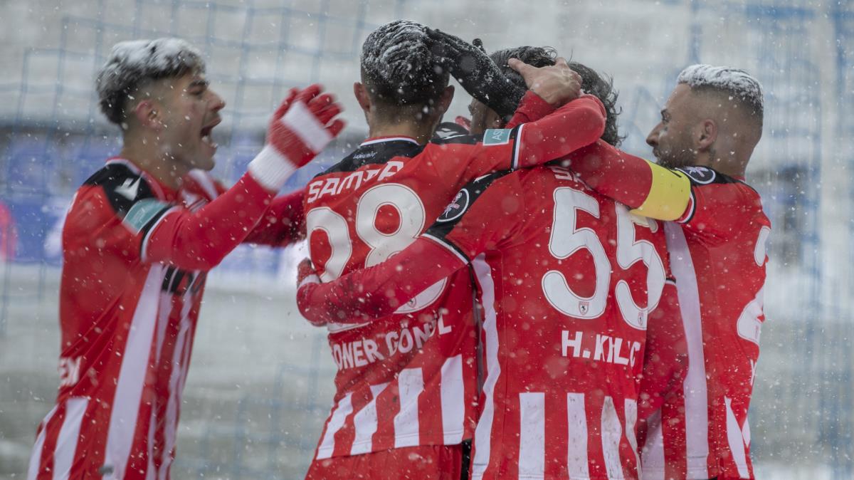 Samsunspor, Erzurum'da 2 golle kazand
