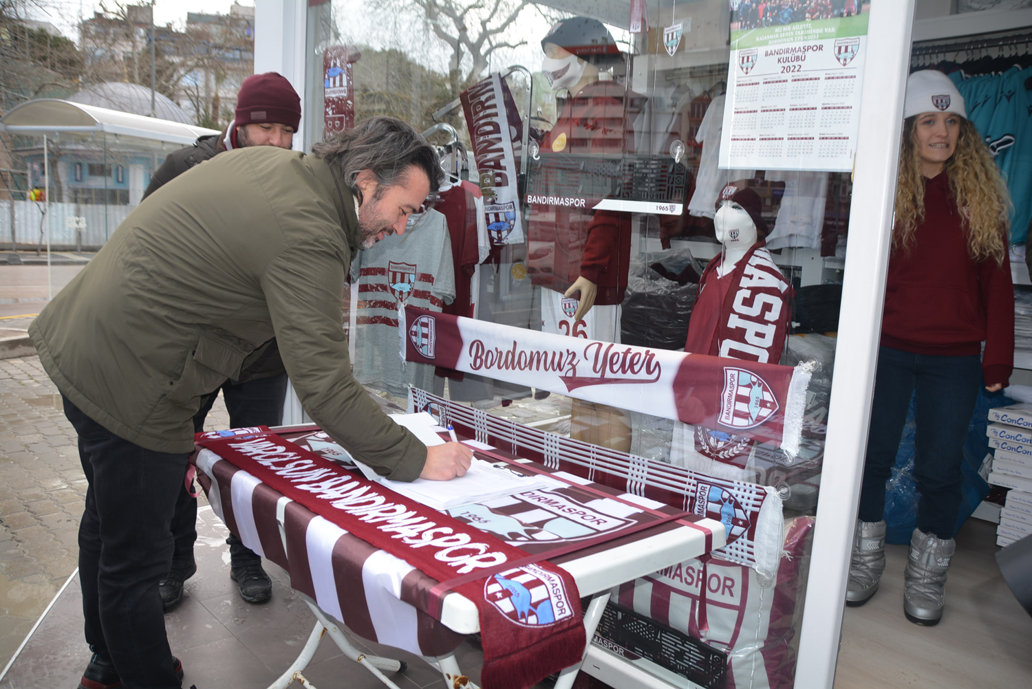 Band�rmaspor'a yeni stat i�in imza kampanyas�