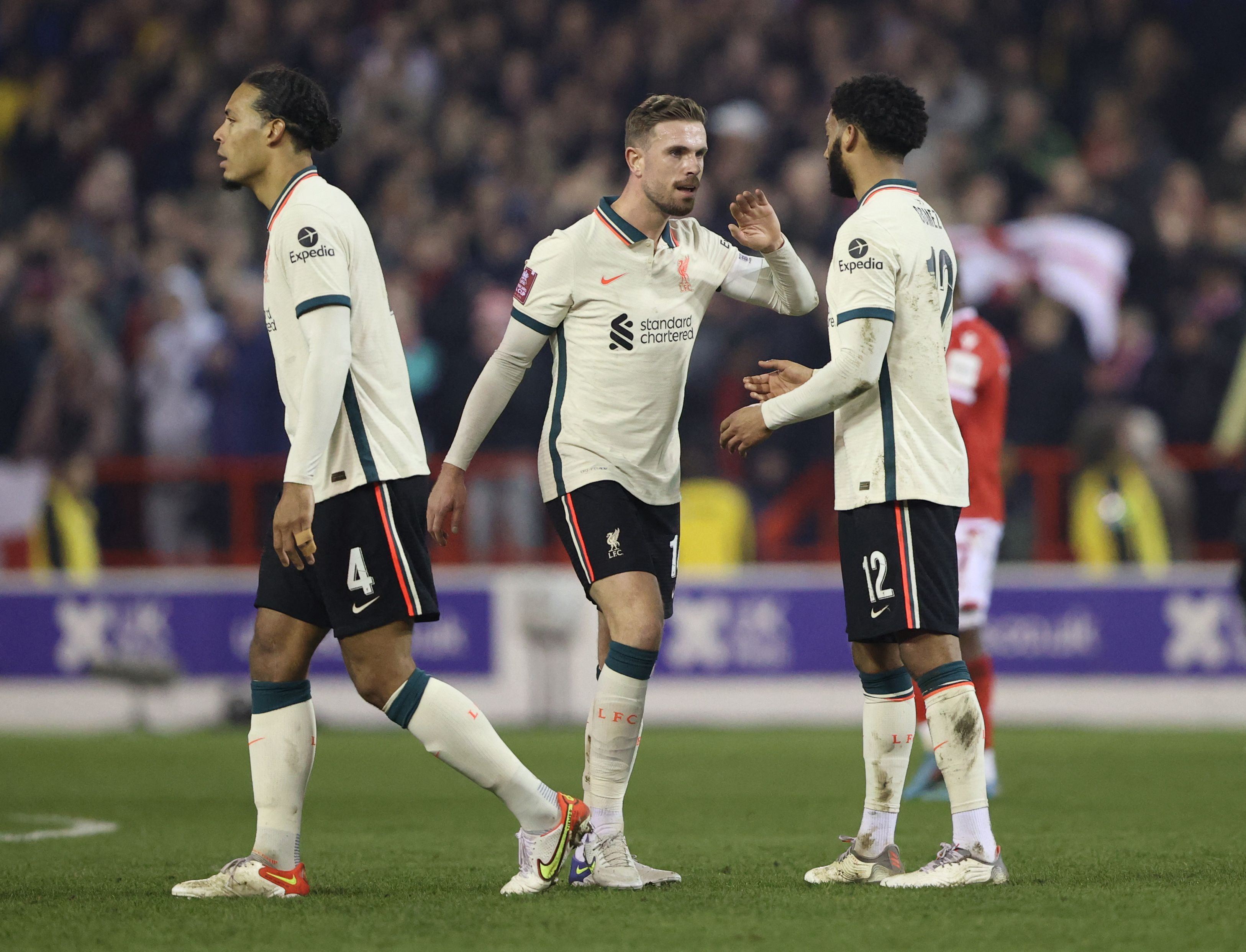 Liverpool, �ngiltere Federasyon Kupas�'nda ad�n� yar� finale yazd�rd�