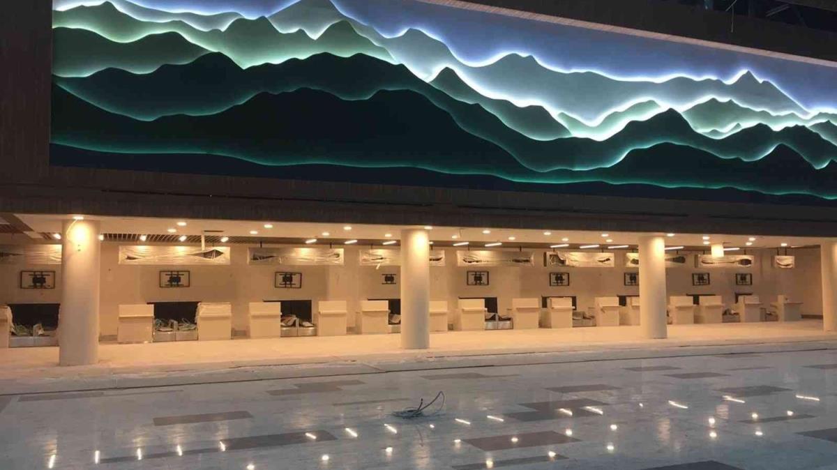 Rize-Artvin Havaliman terminal binasnn i mimarisi dikkat ekiyor