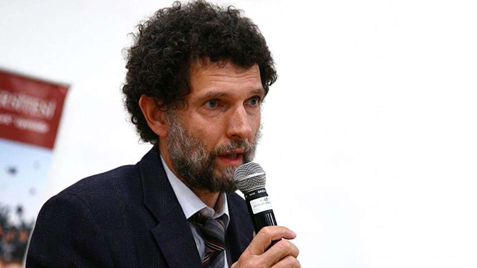 Savc� Osman Kavala'n�n tutukluluk halinin devam etmesini karar verdi