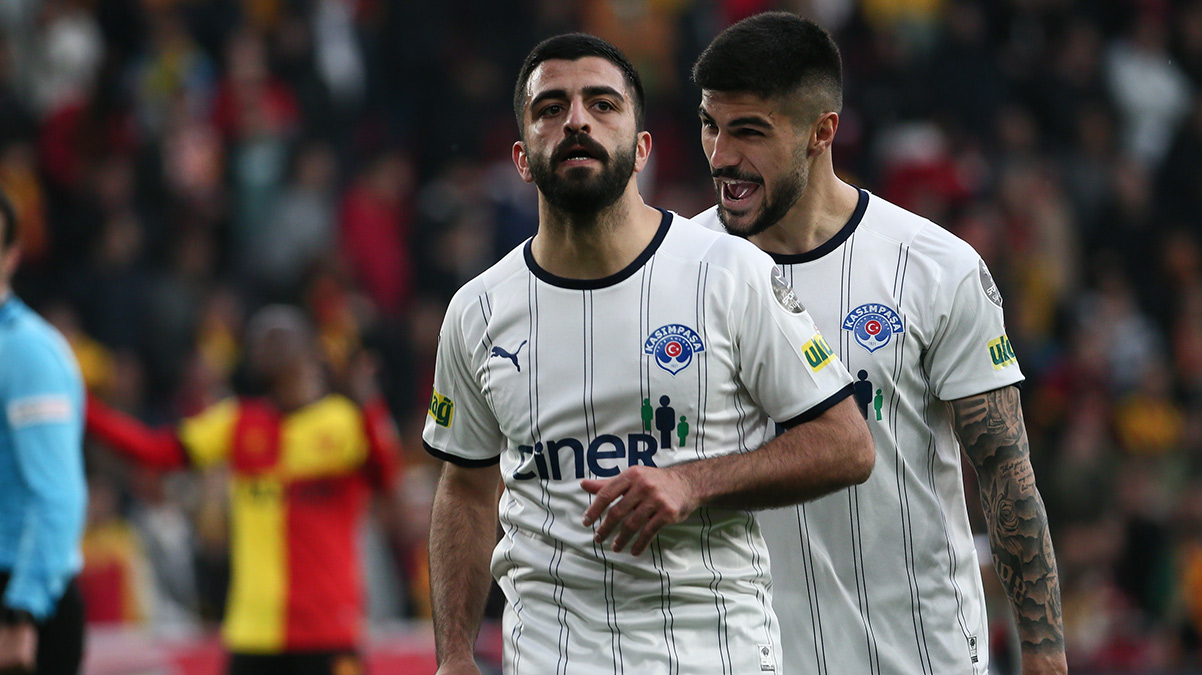 Be�ikta�'tan yeni golc� ata��