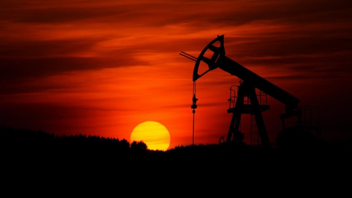 Rusya'dan doal gaz ve petrol aklamas: Piyasa ker