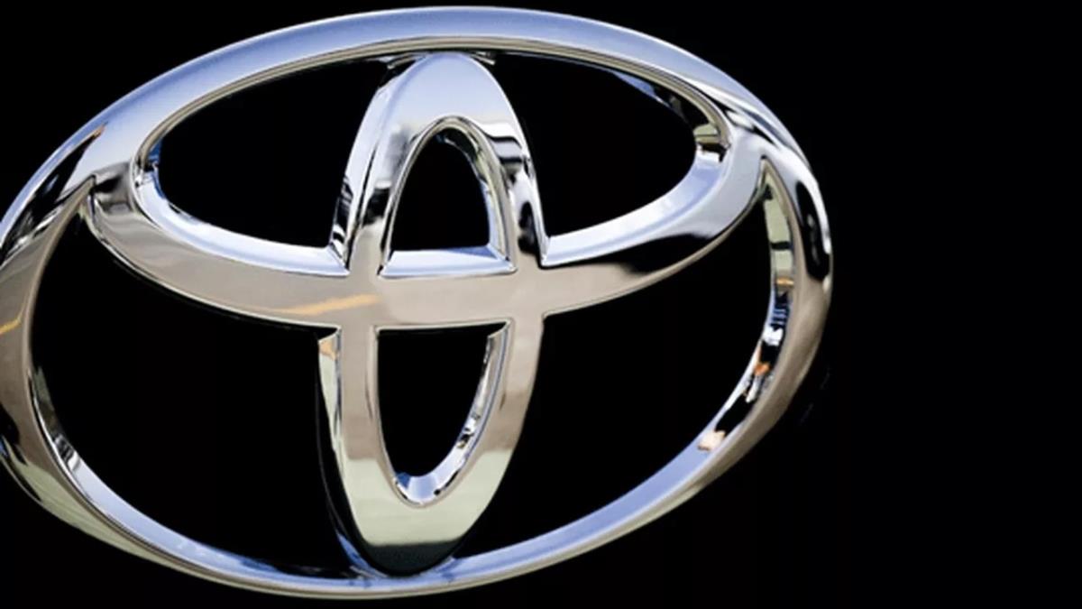 Toyota, 8 montaj hattn durdurdu
