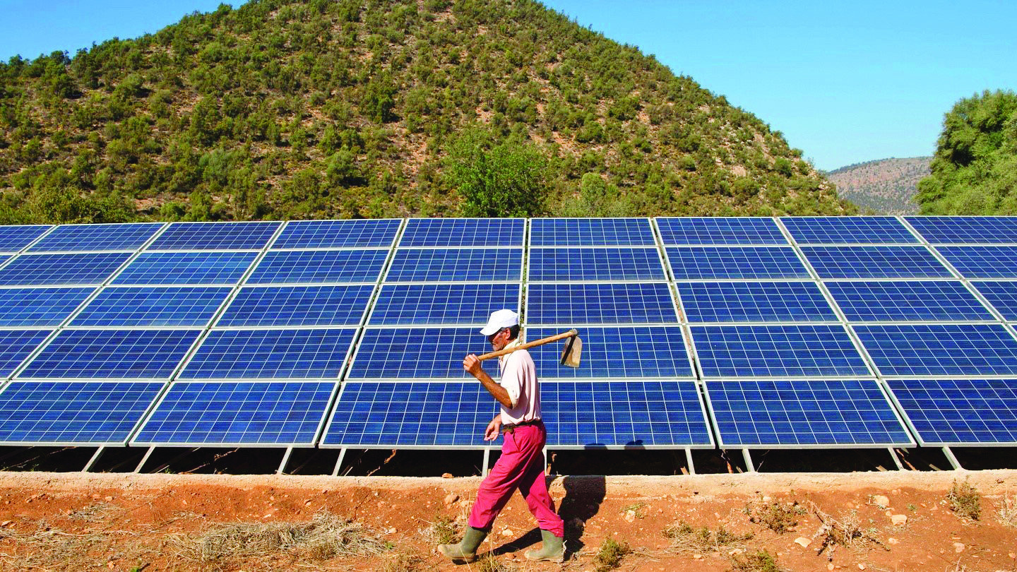 T�rkiye g�ne� enerjisi kurulu g�c�nde Avrupa'da 8, d�nyada 16'nc� s�rada