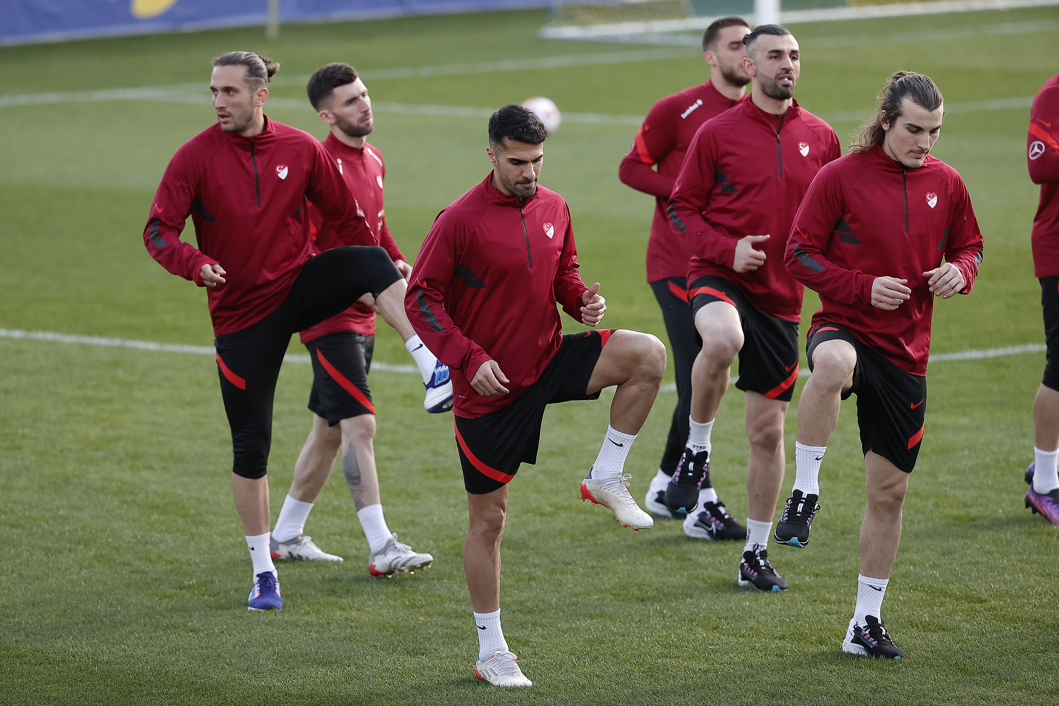 Milli Tak�m'da 3 oyuncu kadrodan ��kar�ld�