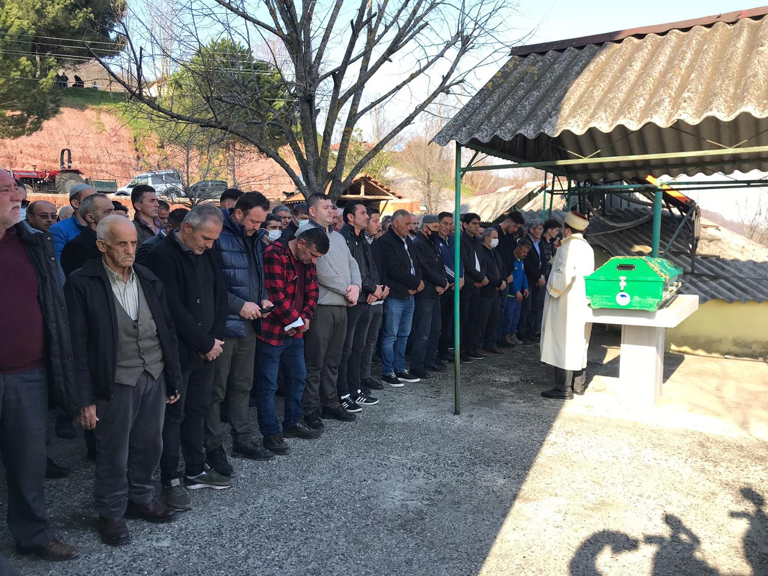 2 y�l sonra mezar� memleketine ta��nd�