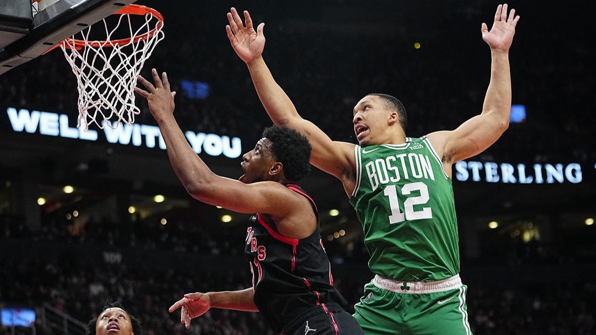 Boston Celtics'i Toronto Raptors durdurdu