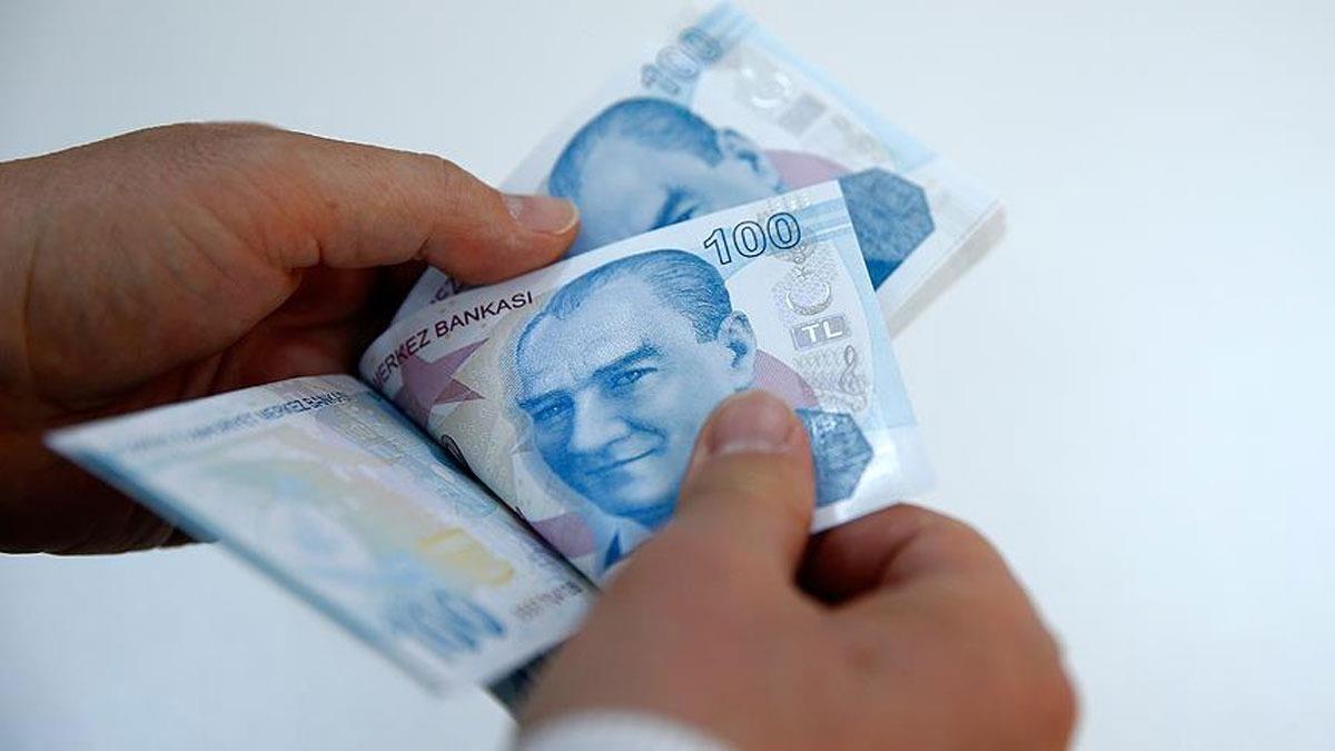 AK Parti'den asgari cret, emekli-memur zamm, 3600 ek gsterge ve EYT aklamas