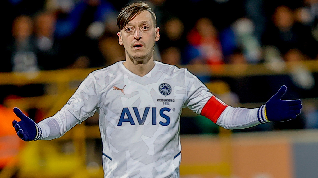 ��te Mesut �zil ger�e�i
