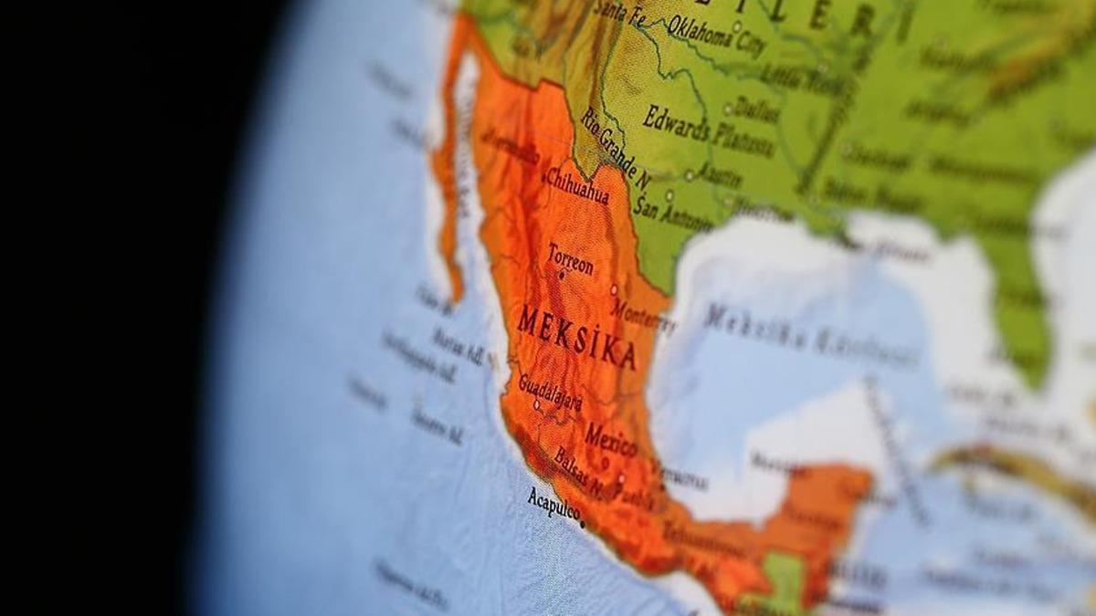 Meksika'da askerlere ate aan 5 kii ldrld