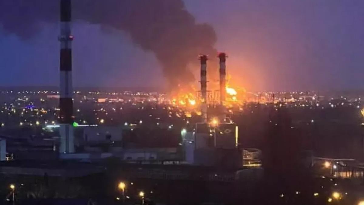 Petrol rafinerisi vurulmutu... Rusya: Orduyla bir ilgisi yok 