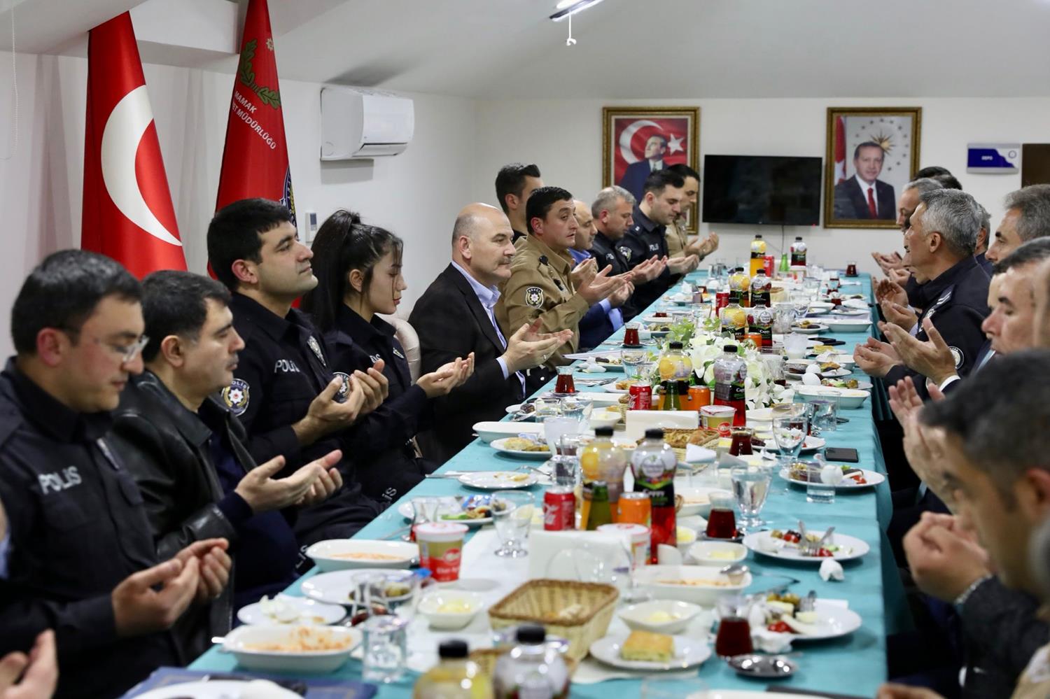 Bakan Soylu: Kimse, 15 Temmuz'dan nas�l ��kt���m�z� sormuyor