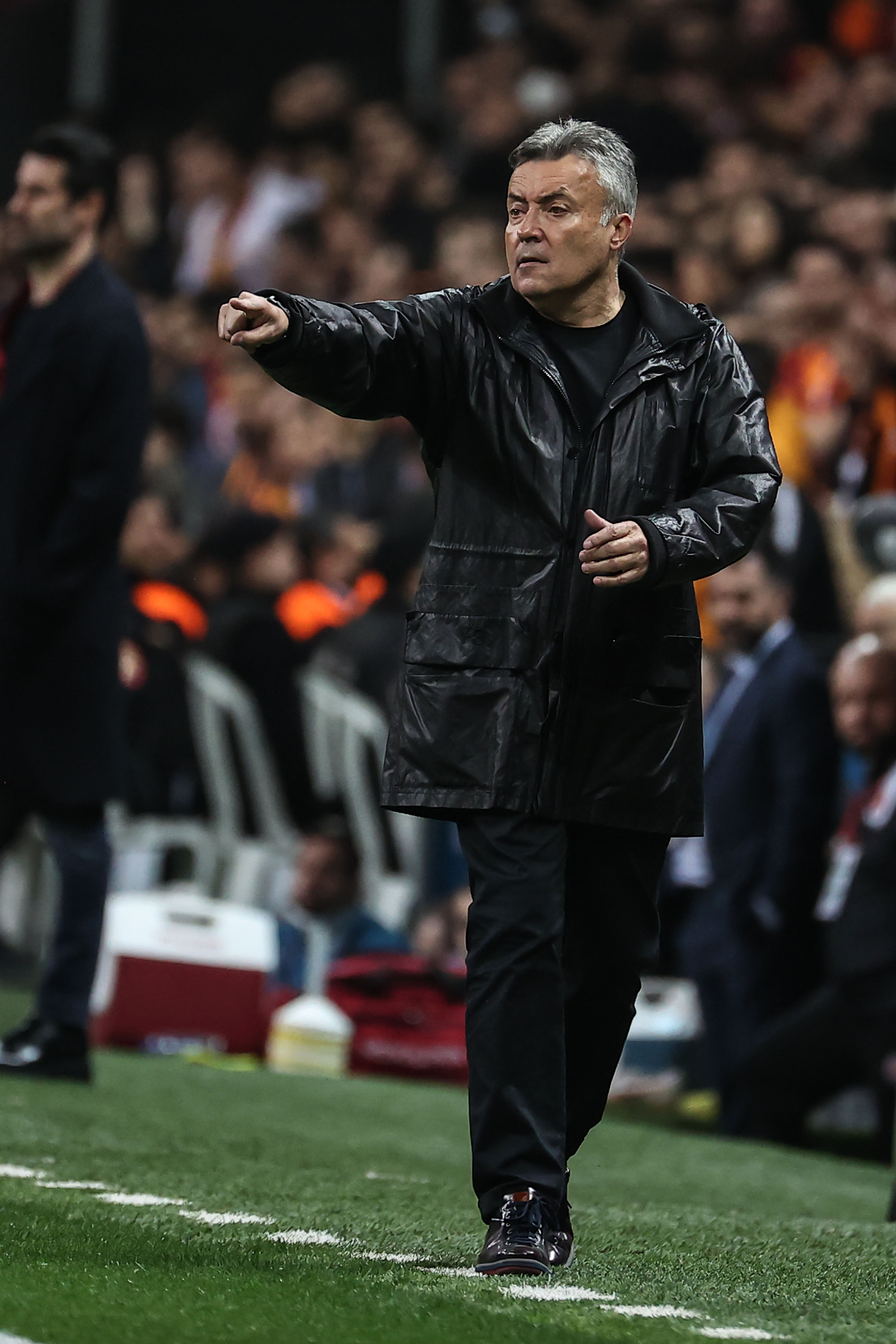 Domenec Torrent: Mostafa Mohamed ve Sofiane Feghouli'nin derbide oynama ihtimali yok