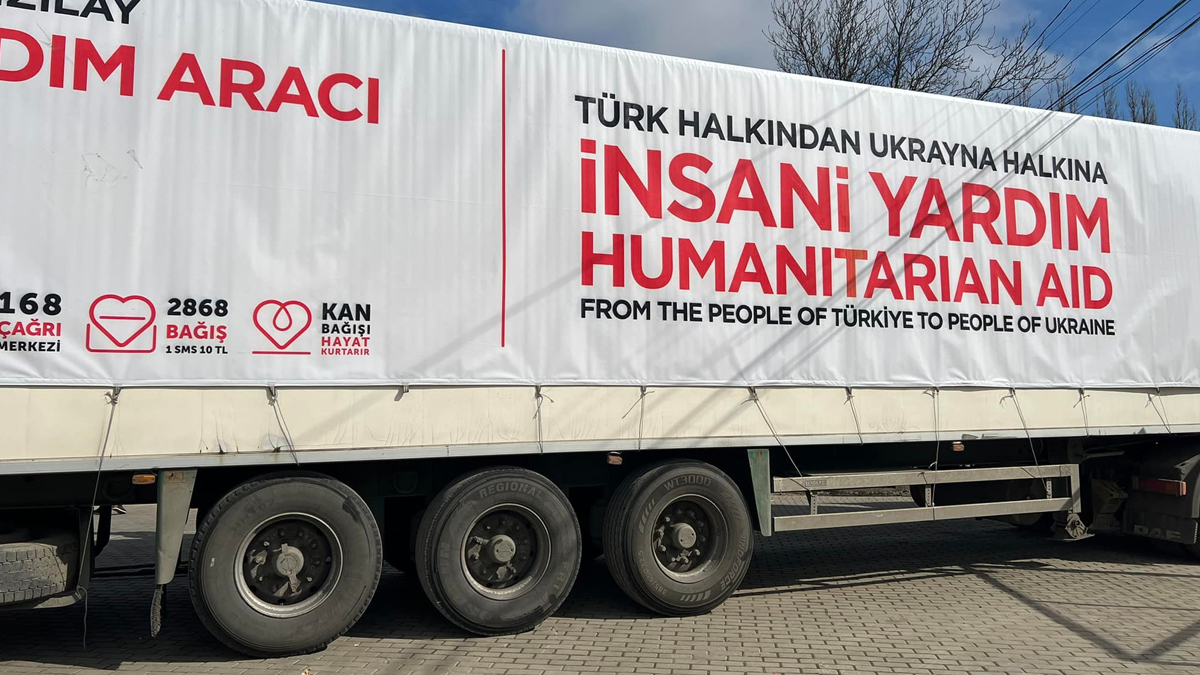 T�rkiye'nin Kiev B�y�kel�ili�i duyurdu: 13 t�r Ukrayna'ya ula�t�