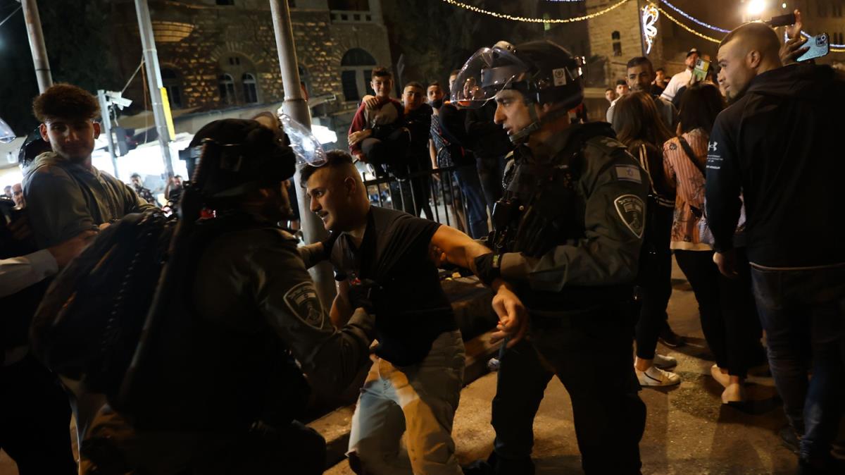 srail polisinden 4 Filistinliye gzalt