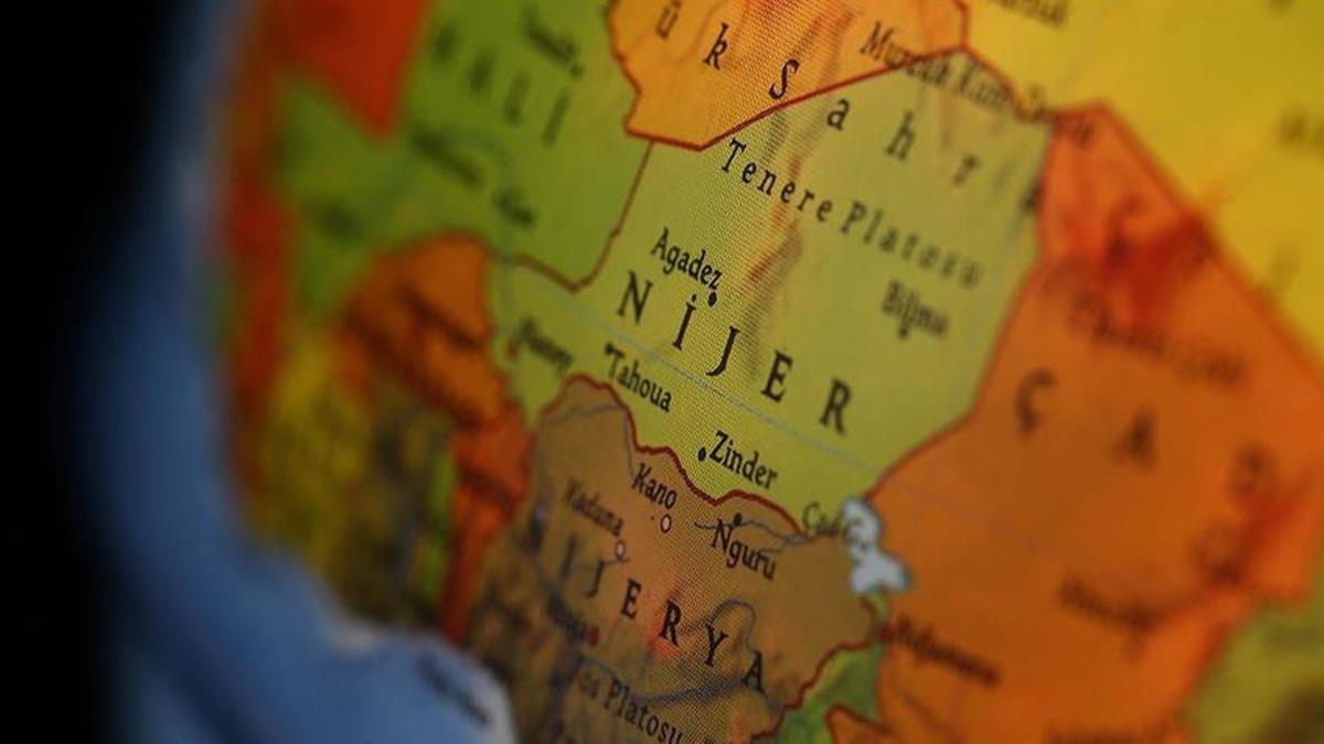 Nijer, Senegal'de dilencilik yapan vatandalarn lkeye getirdi