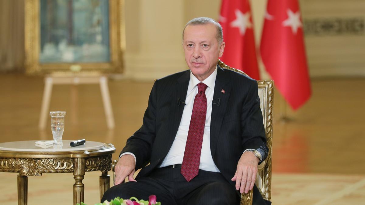 Cumhurbakan Erdoan: Trkiye olarak bu kritik srete Tunus'un yanndayz