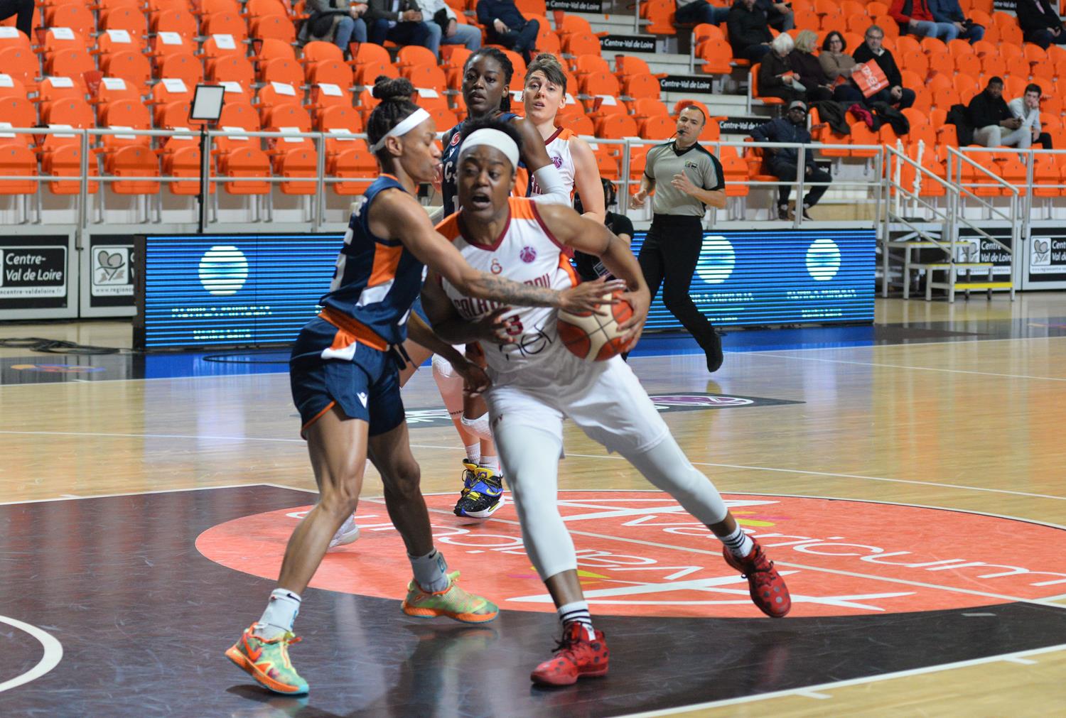 Galatasaray, FIBA Kad�nlar Avrupa Kupas�'nda 3. oldu