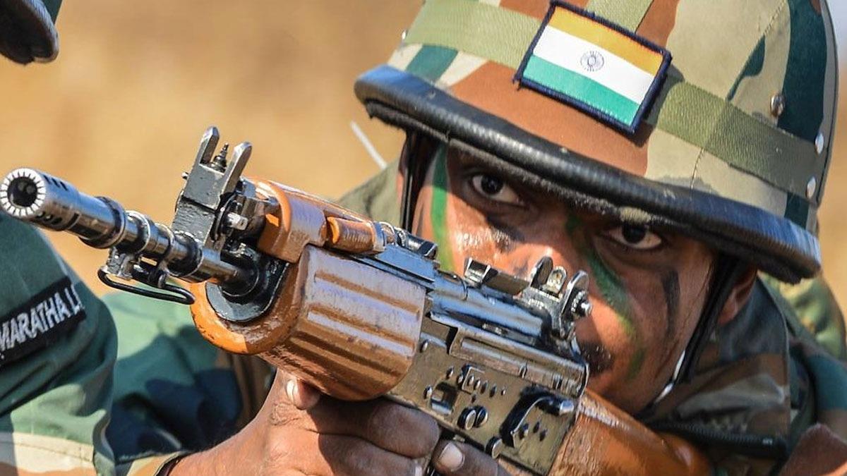 Hindistan, Rusya'nn silah tedarik edememe ihtimaline karn savunma retimini artracak