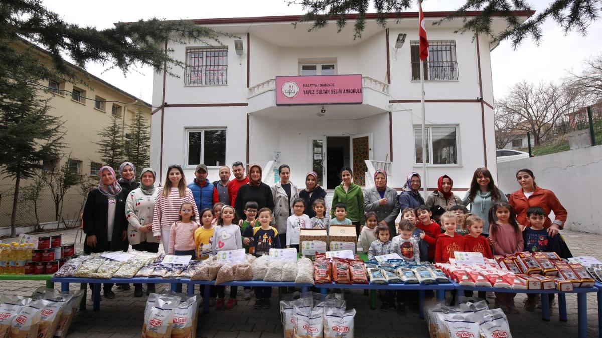 Malatya'da anaokulu rencileri harlklaryla ramazan kolisi hazrlad