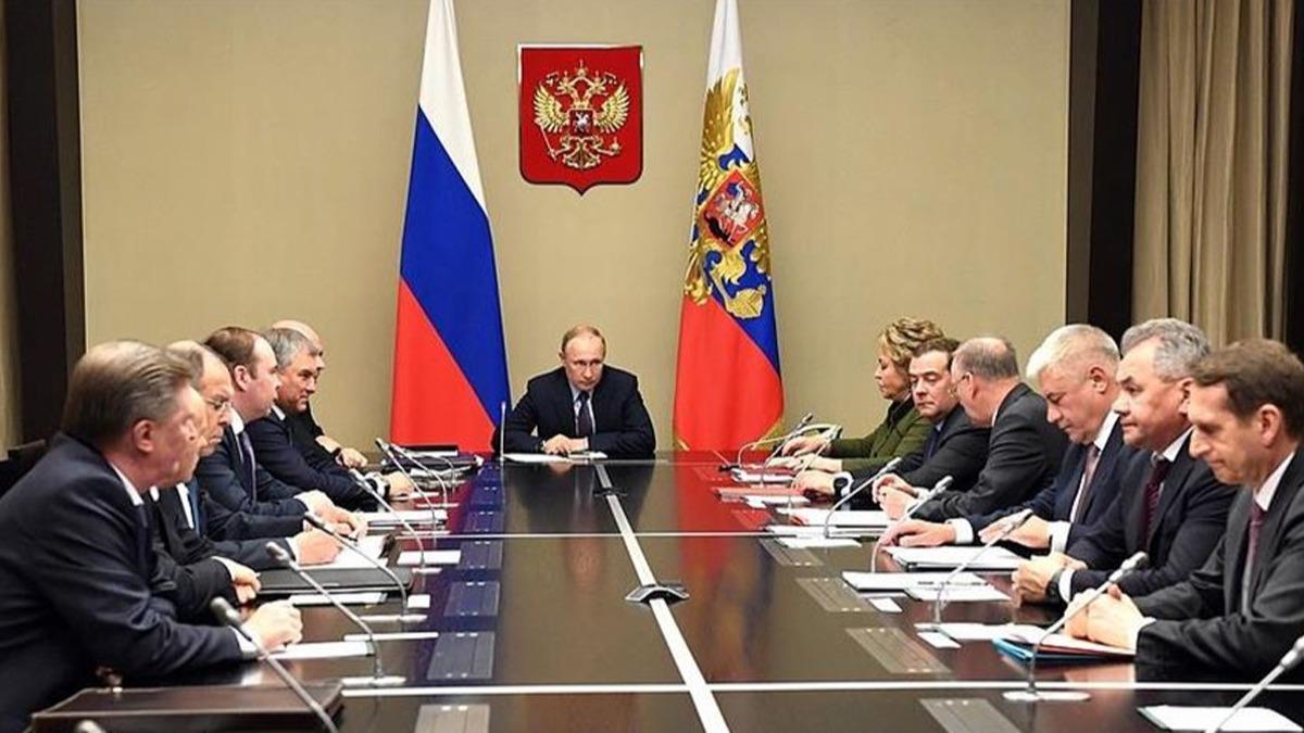 Rusya Gvenlik Konseyi, Putin bakanlnda topland 