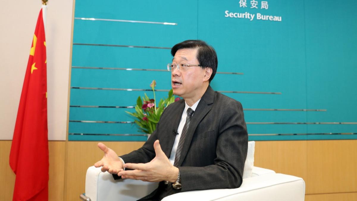 in Devlet Konseyi, Hong Kong Ba Sekreteri Lee'nin istifasn onaylad