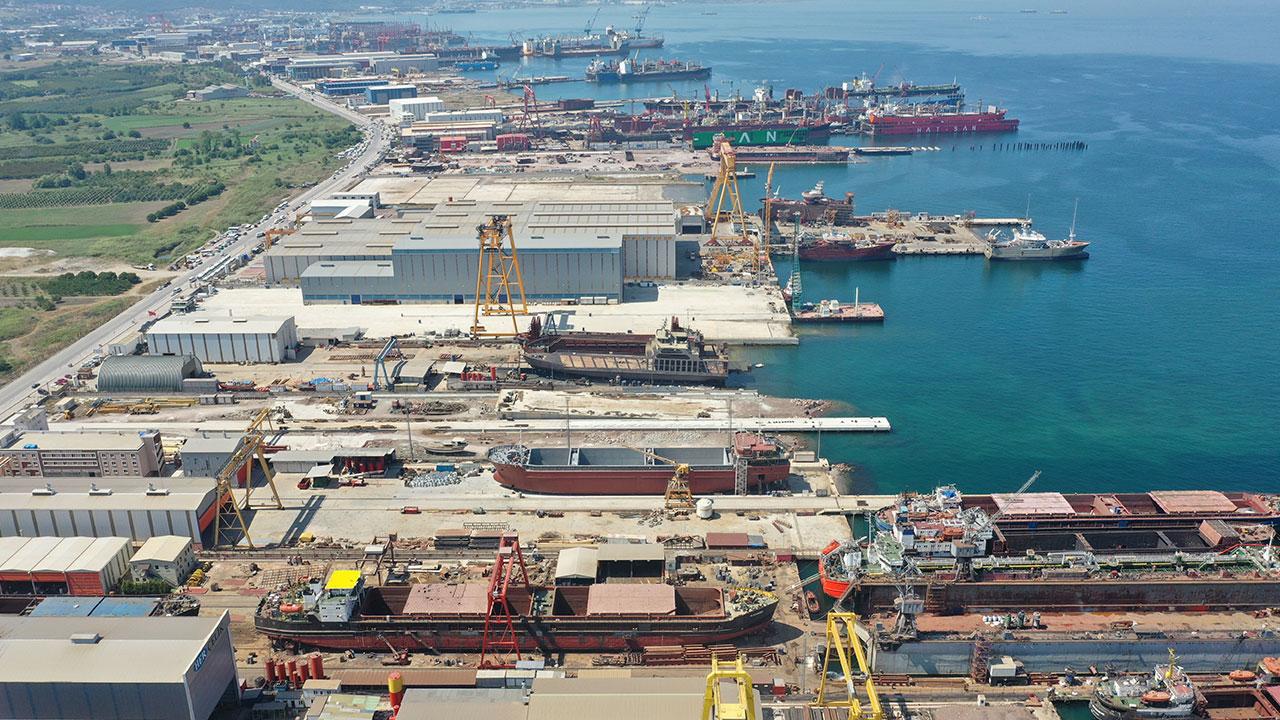 TBMM'de kabul edildi: T�rkiye'den K�ba'ya gemi ihracat�n�n �n� a��l�yor