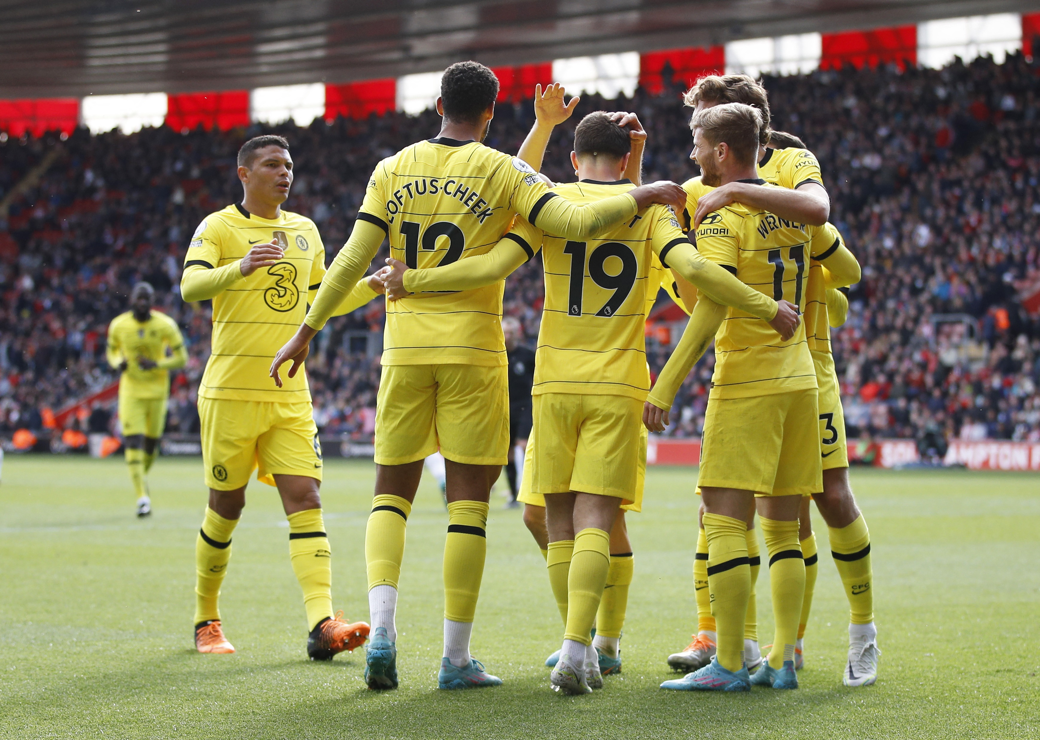 Chelsea, Southampton'� tam 6 golle devirdi