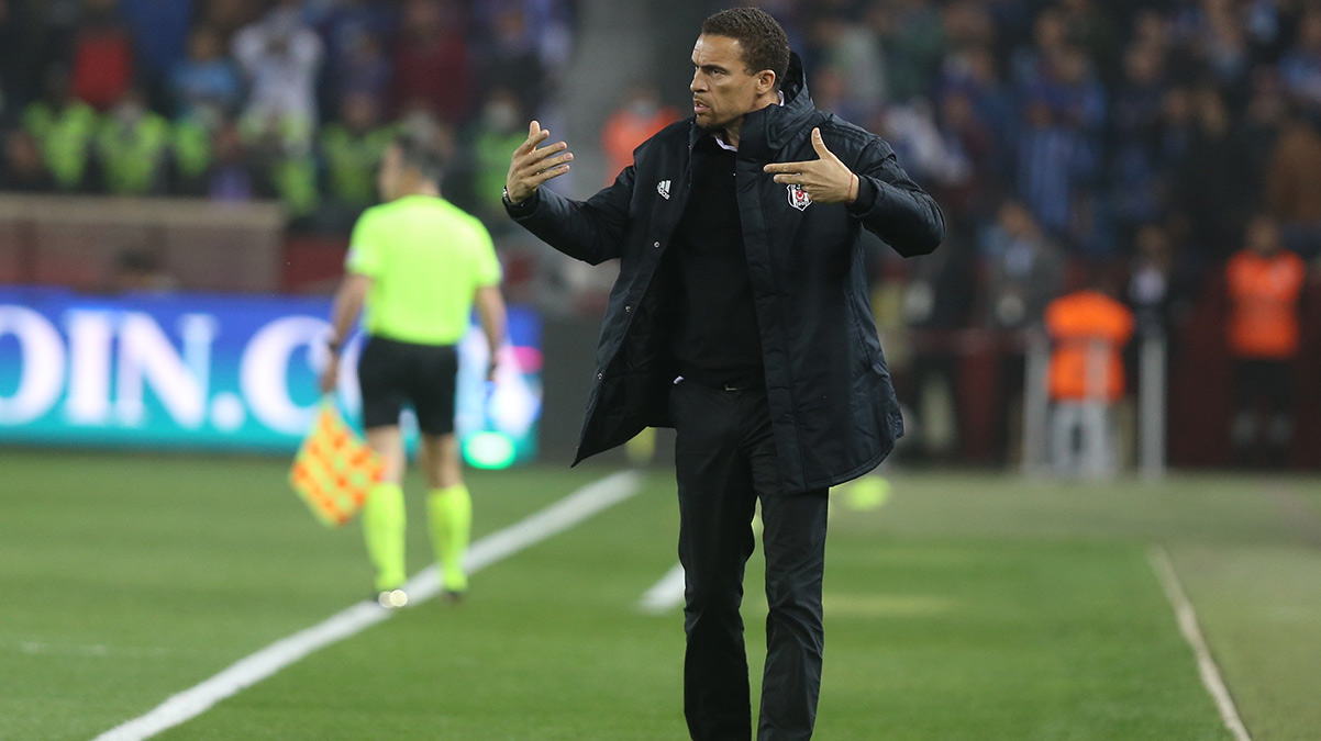 Valerien Ismael'den y�netime rapor