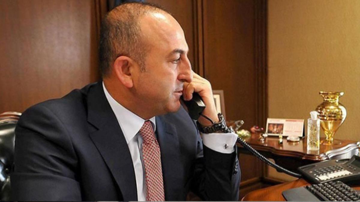 Bakan avuolu, Azerbaycanl ve Trkmenistanl mevkidalaryla telefonda grt 