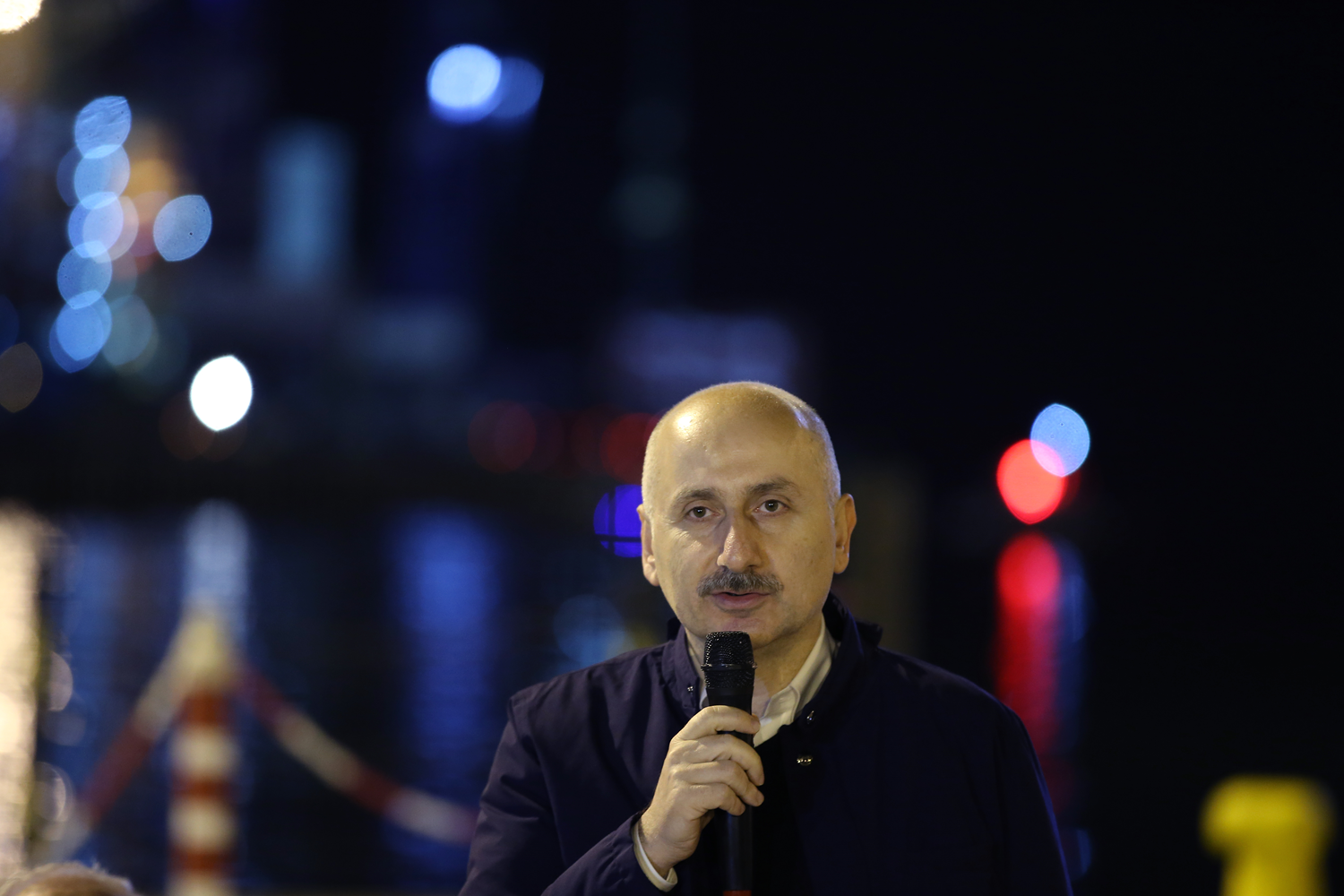Bakan Karaismailo�lu sahur program�nda konu�tu... 'Hayal edilemeyen projeleri bir bir bitirdik'