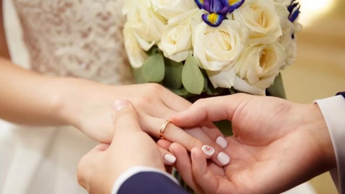 Elektronik ortamda tescil edilen evlilik says 152 bini geti